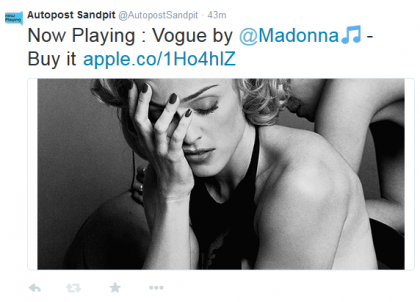 webradio auto tweet titre